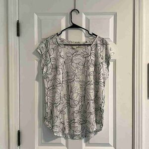 Floral Print Women's Top - Black and White